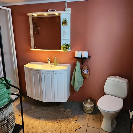 Asen Apartment *